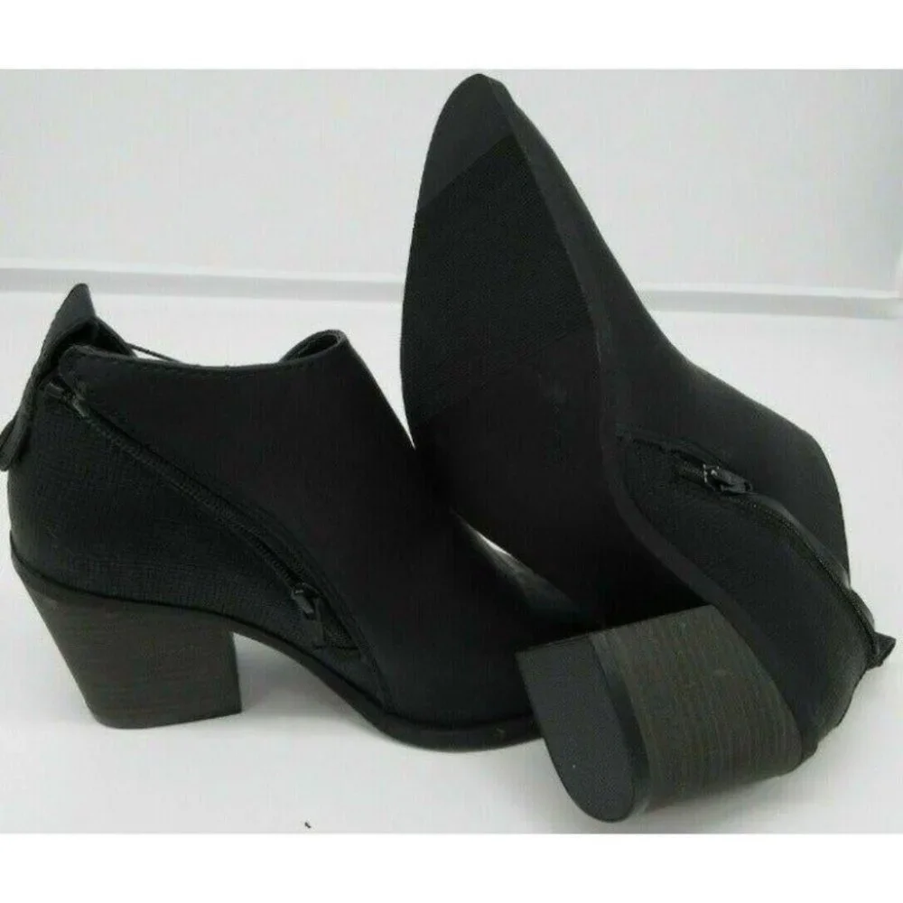 Universal Thread Jayden Zip Bootie Black - Picture 4 of 5